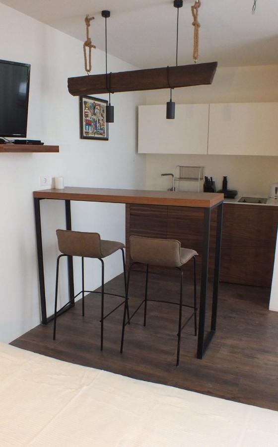 Little L Apartments Dorcol Beograd Bagian luar foto