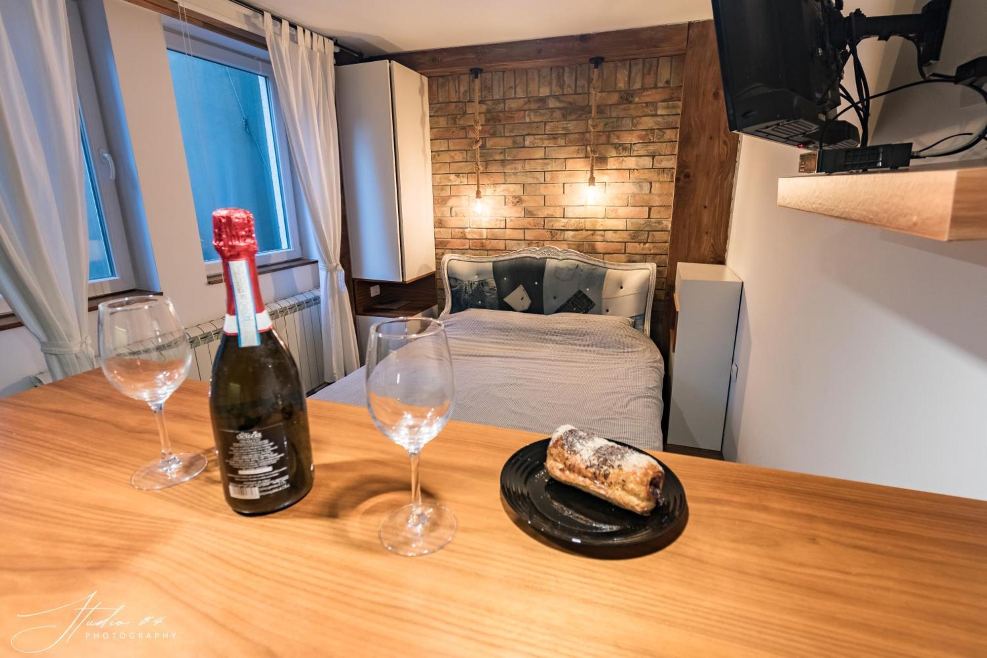 Little L Apartments Dorcol Beograd Bagian luar foto
